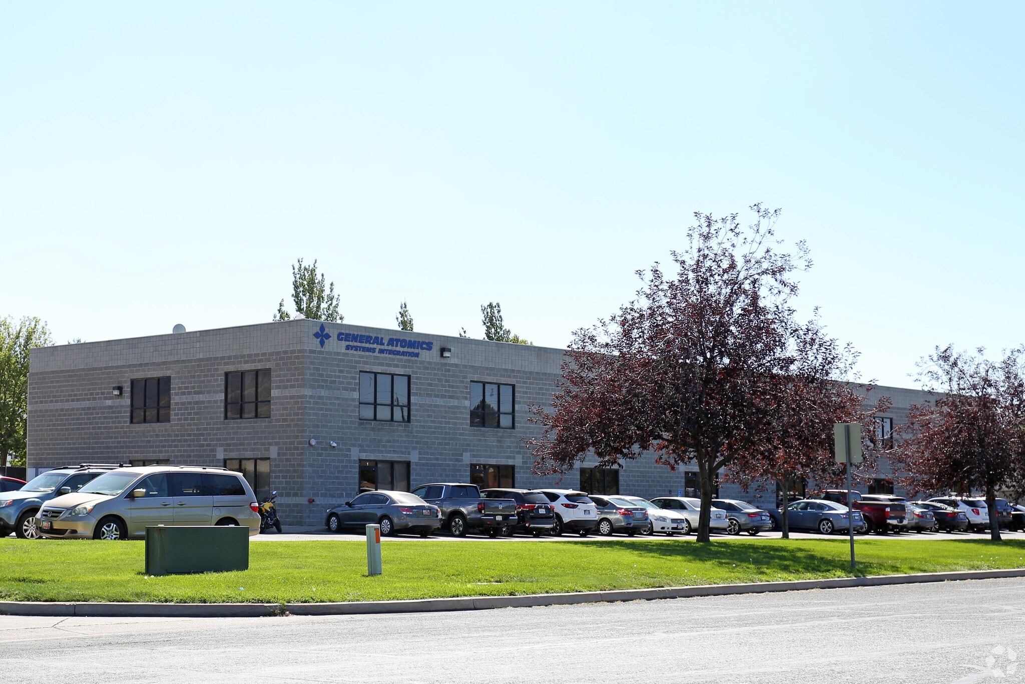 1343 Flint Meadows Dr, Kaysville, UT à vendre Photo principale– Image 1 sur 6