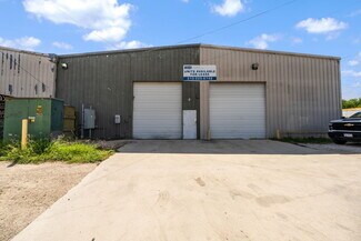 Plus de détails pour 2833 Roosevelt Ave, San Antonio, TX - Industriel/Logistique à louer