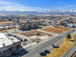 211 Commercial st, Morgan, UT à louer Photo intérieure– Image 2 sur 11