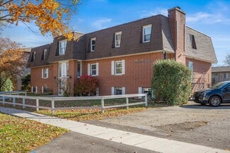 Plus de détails pour 918 Kimberly Dr, Dekalb, IL - Spécialisé à vendre