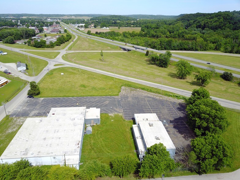 1910 Morton Ave, Martinsville, IN à vendre - Photo de l’immeuble – Image 2 sur 11