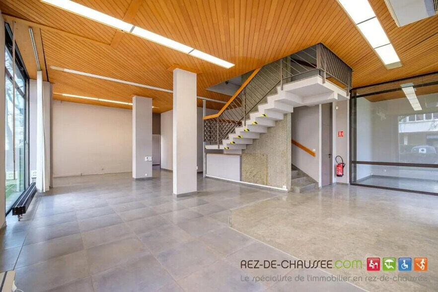 15 Avenue Condorcet, Villeurbanne à vendre - Photo de l’immeuble – Image 2 sur 5