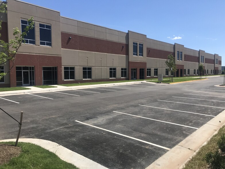 9555 Discovery Blvd, Manassas, VA à louer - Photo de l’immeuble – Image 2 sur 2