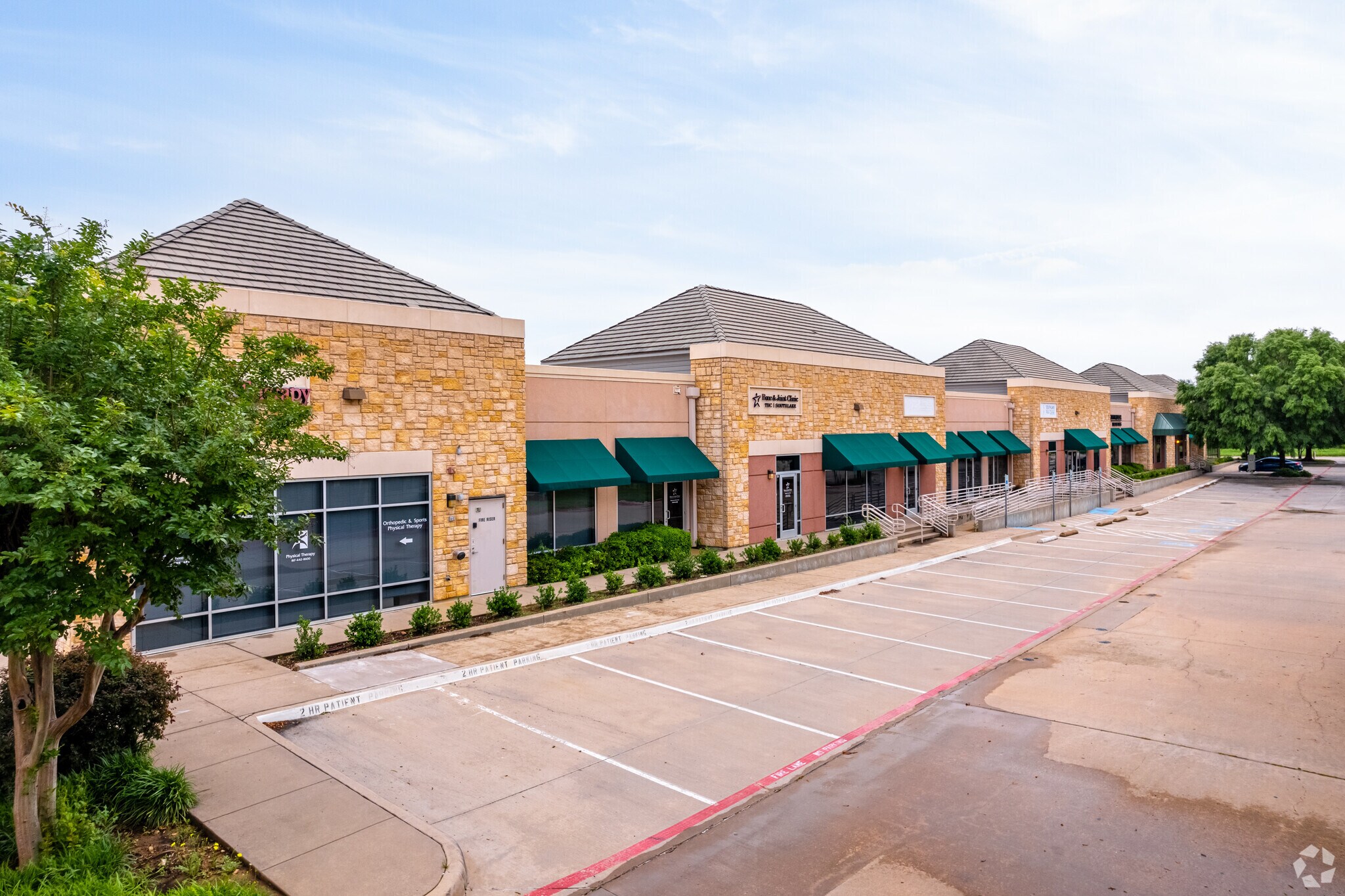 731 E Southlake Blvd, Southlake, TX à louer Photo principale– Image 1 sur 9