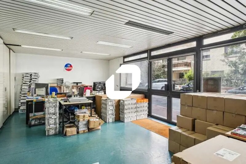 Bureau dans Levallois-Perret à vendre - Photo de l’immeuble – Image 2 sur 13