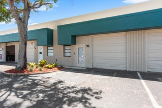 Plus de détails pour 2960 Horseshoe Dr S, Naples, FL - Industriel/Logistique à louer