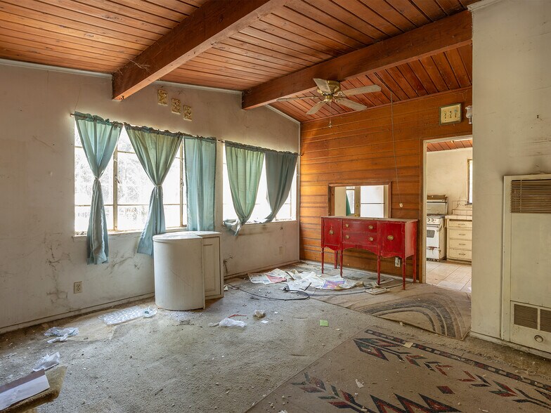 14301 Roscoe Blvd, Panorama City, CA à vendre - Photo de l’immeuble – Image 3 sur 47