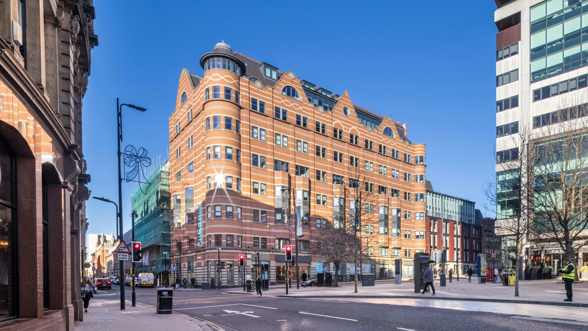 1 East Parade, Leeds à louer Photo de l’immeuble– Image 1 sur 11