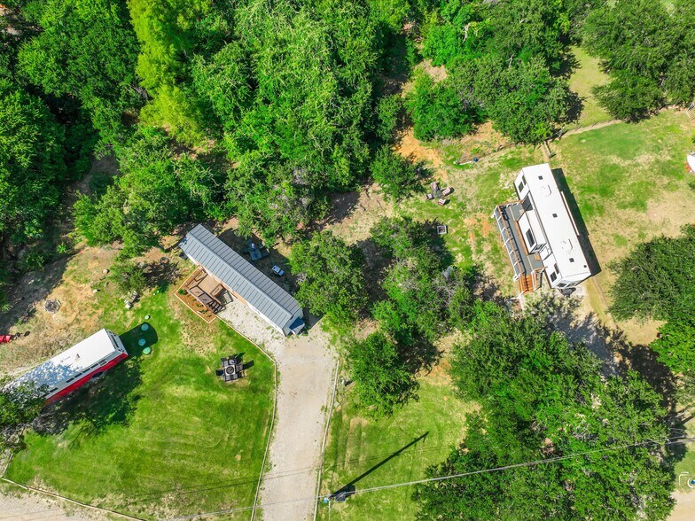 16064 Mulberry Dr, Little Elm, TX à vendre - Photo de l’immeuble – Image 3 sur 47