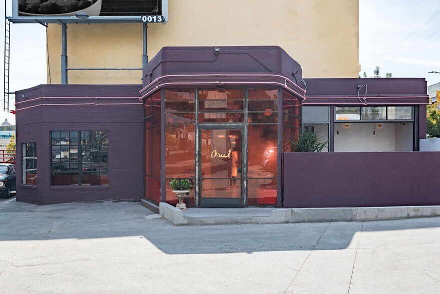 837 N Spring & 1135 N Alameda portefeuille de 2 biens à vendre sur LoopNet.fr - Photo de l’immeuble – Image 3 sur 15