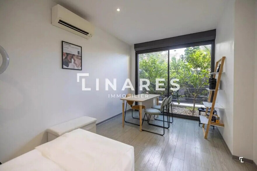 Bureau dans Marseille à louer - Photo de l’immeuble – Image 3 sur 5