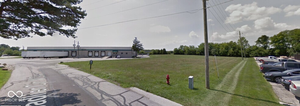 1330 Sadlier S Dr cir, Indianapolis, IN à vendre - Photo principale – Image 1 sur 3