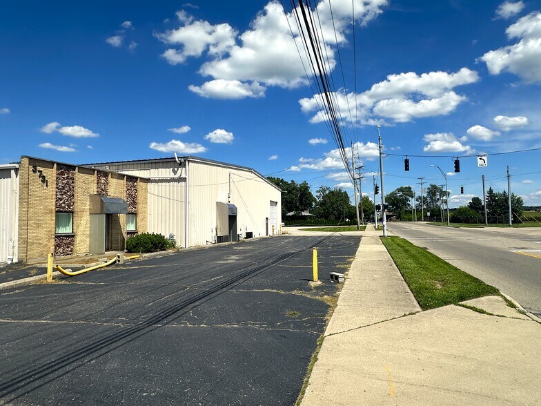 3731 W Alexandersville Bellbrook Rd, Dayton, OH à vendre - Photo de l’immeuble – Image 2 sur 42