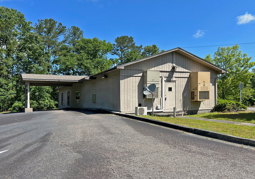 33 Salkehatchie Rd, Yemassee, SC à louer - Photo de l’immeuble – Image 2 sur 2