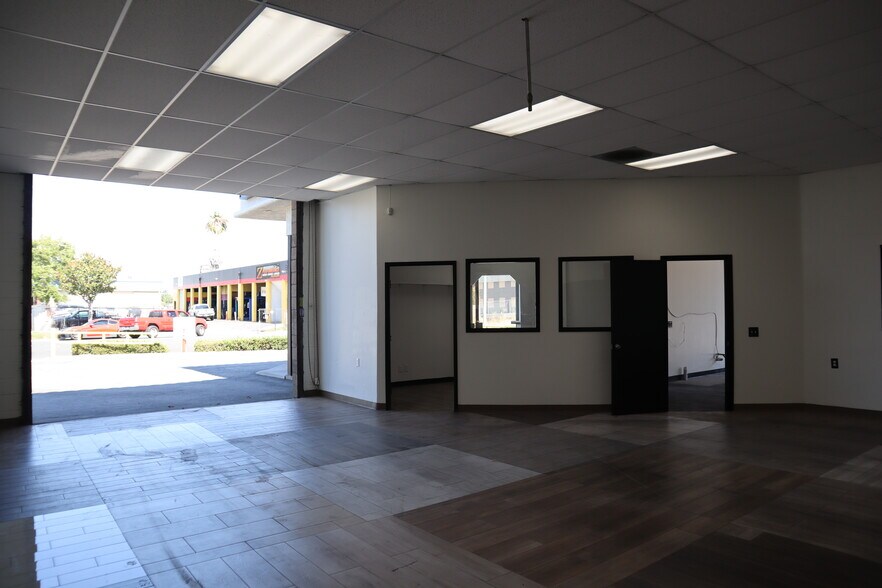 110 Washburn Cir, Corona, CA à louer - Photo de l’immeuble – Image 3 sur 37