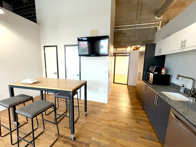 2904-2907 Huron St, Denver, CO à louer - Photo de l’immeuble – Image 2 sur 4