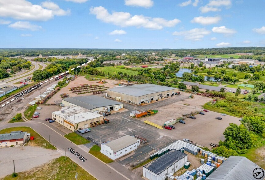 828 4th St NW, Elk River, MN à vendre - Aérien – Image 3 sur 4