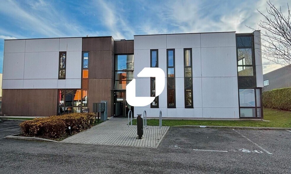 15 Rue Jacobi-Netter, Strasbourg à louer - Photo de l’immeuble – Image 2 sur 10