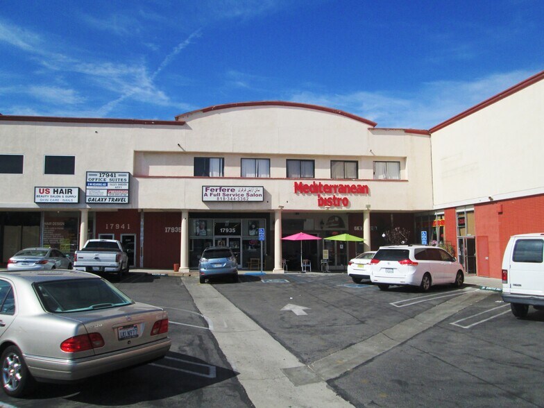 17929-17935 Ventura Blvd, Encino, CA à louer - Photo principale – Image 1 sur 1