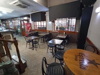 Plus de détails pour Local commercial à louer