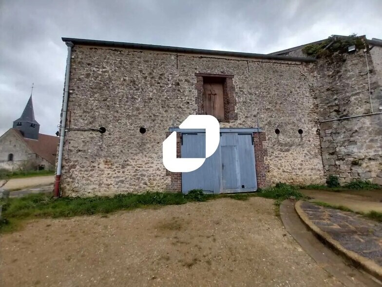 Bureau dans Maurepas à louer - Photo de l’immeuble – Image 3 sur 15