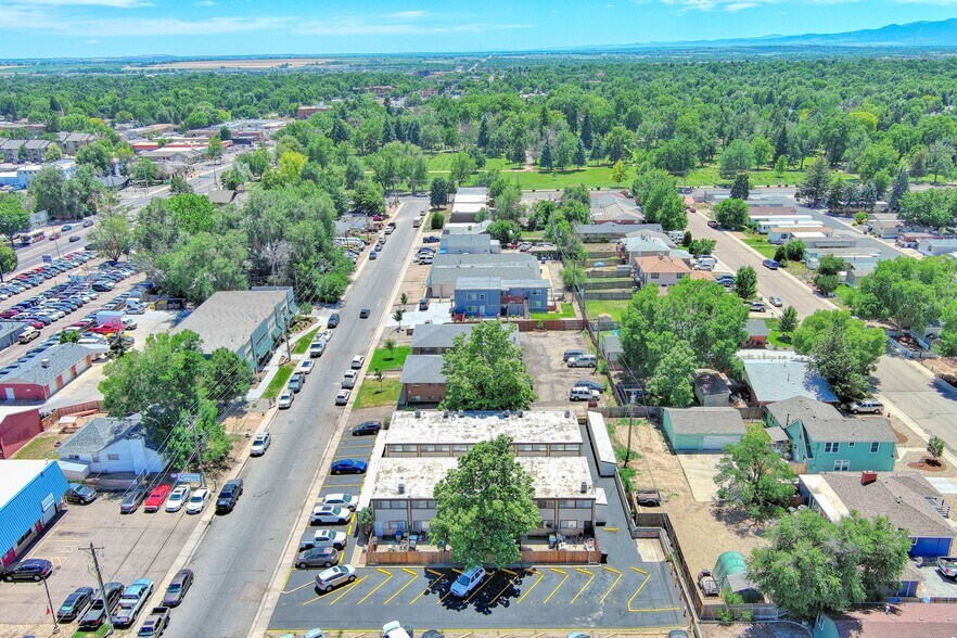 1405 Coffman St, Longmont, CO à vendre - Photo de l’immeuble – Image 2 sur 12