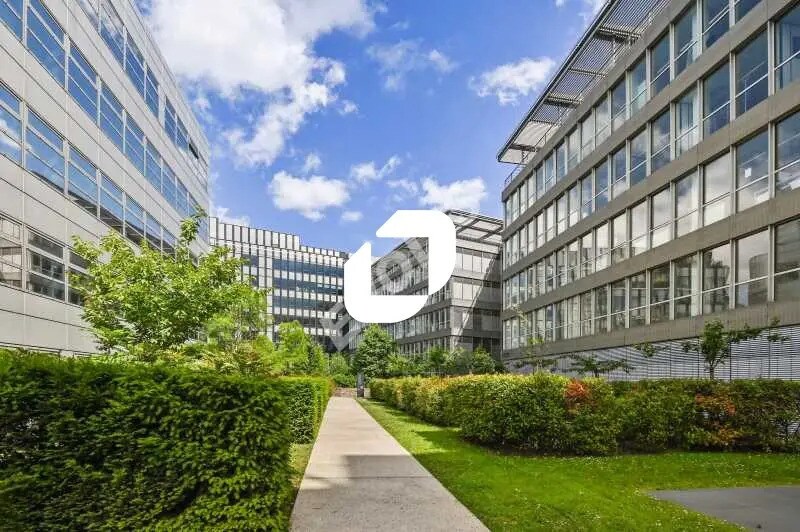 39-53 Boulevard Ornano, Saint-Denis à louer - Photo de l’immeuble – Image 1 sur 19