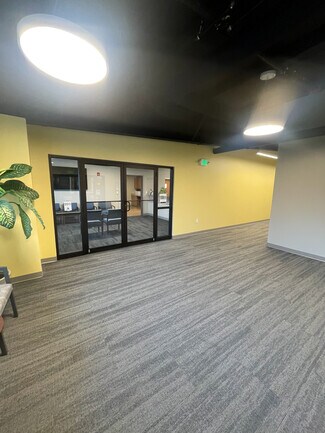 Plus de détails pour 7400 Holabird Ave, Baltimore, MD - Bureau/Médical à louer