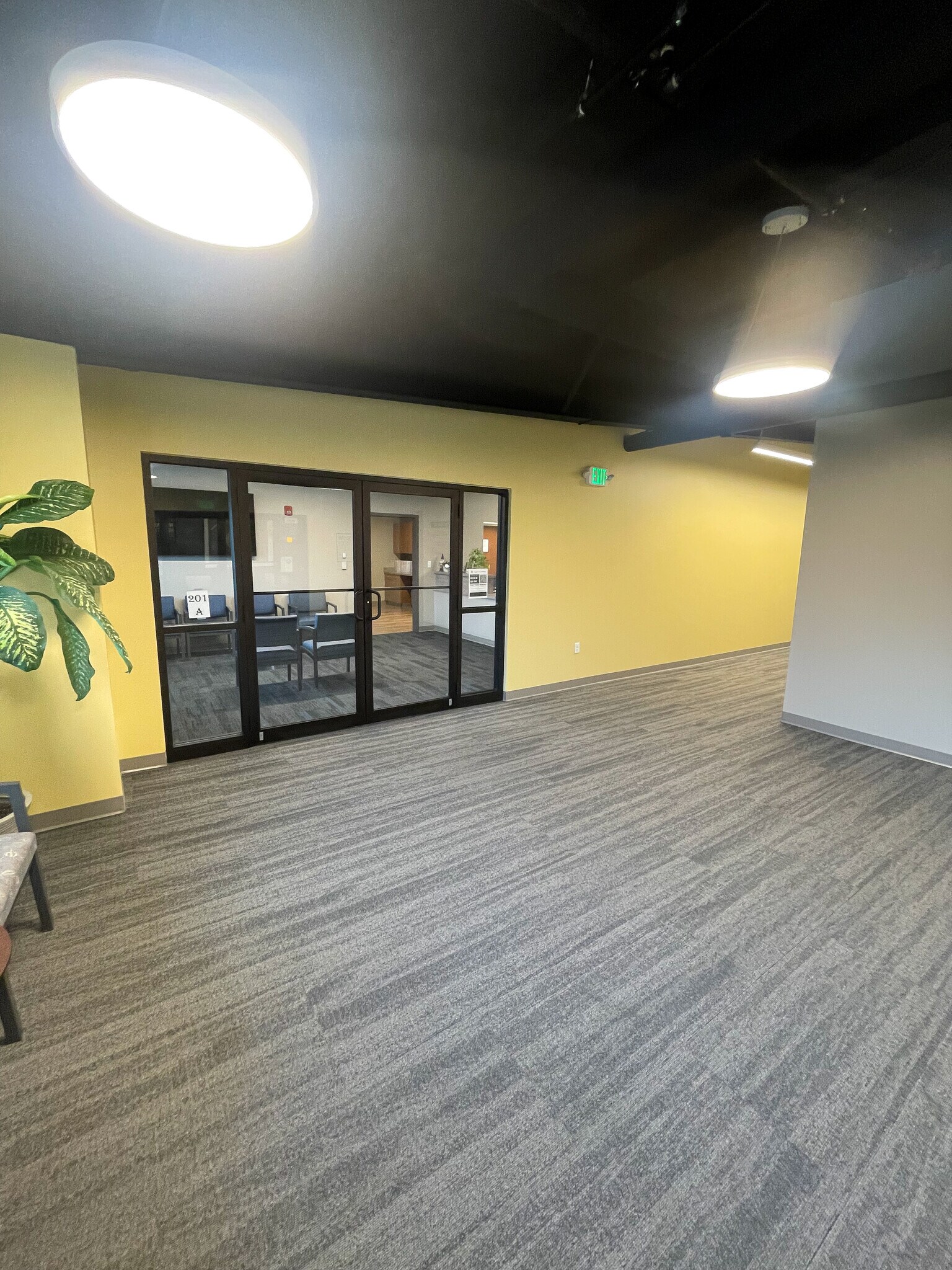 7400 Holabird Ave, Baltimore, MD à louer Photo intérieure– Image 1 sur 8