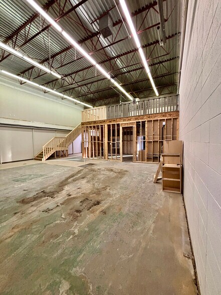 11402-11408 100 St, Grande Prairie, AB à louer - Photo de l’immeuble – Image 3 sur 5