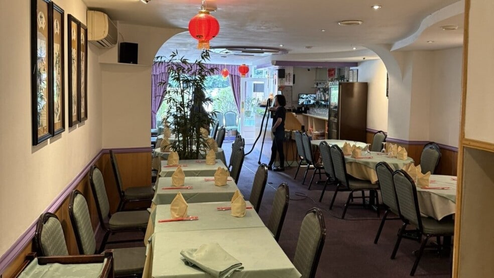 13 Nightingales Corner, Amersham à vendre - Photo intérieure – Image 2 sur 2