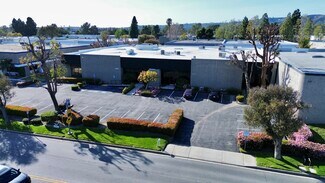 Plus de détails pour 829-833 Flynn Rd, Camarillo, CA - Industriel/Logistique à louer