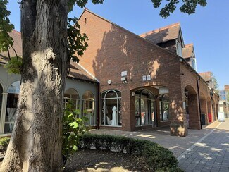 Plus de détails pour 7 High St, Marlow - Local commercial à louer