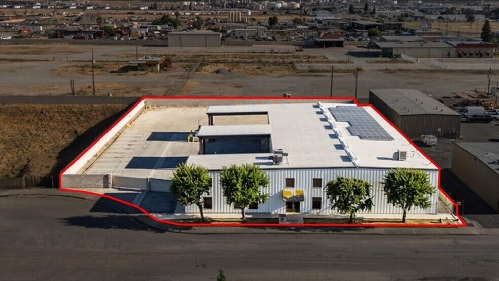 6309 Seven Seas Ave, Bakersfield, CA à louer - Photo de l’immeuble – Image 3 sur 26
