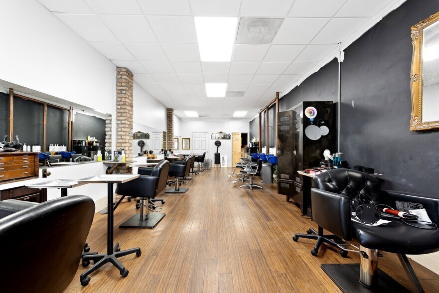 1602 Cordova Rd, Fort Lauderdale, FL à louer - Photo principale – Image 1 sur 15