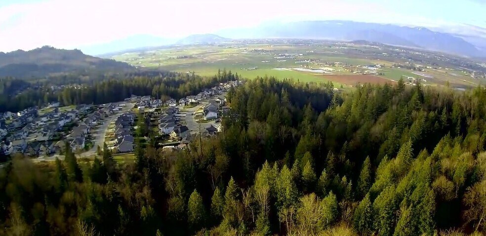 7340 Ramsay Pl, Chilliwack, BC à vendre - Photo de l’immeuble – Image 2 sur 3
