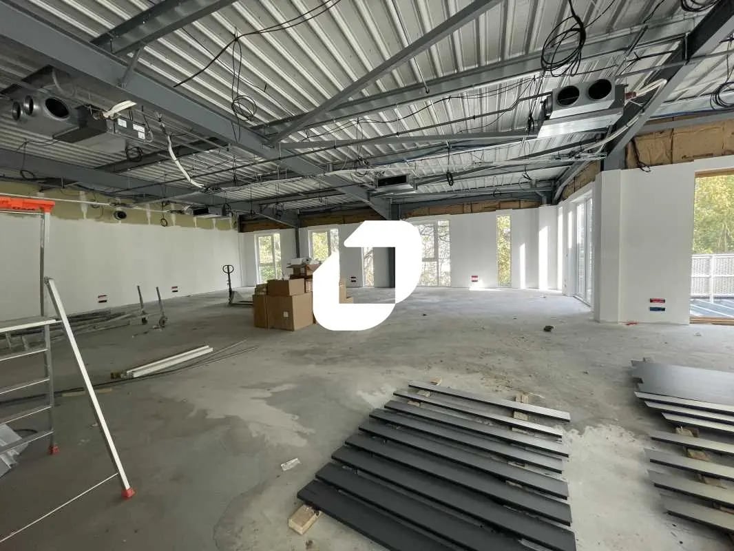 Bureau dans Bruges à louer Photo de l’immeuble– Image 1 sur 5