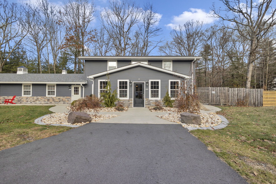 106 Carr St, Nicholson, PA à vendre - Photo de l’immeuble – Image 3 sur 91