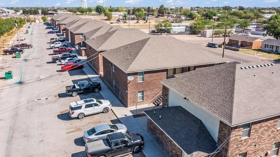 1203 S Gail Ave, Monahans, TX à vendre Photo de l’immeuble– Image 1 sur 9