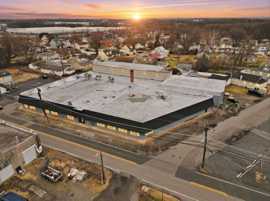 2500 Sparrows Point Rd, Sparrows Point, MD à louer Photo principale– Image 1 sur 22