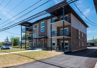 Plus de détails pour 1235 - 1317 Boul. d'Iberville – Logement à vendre
