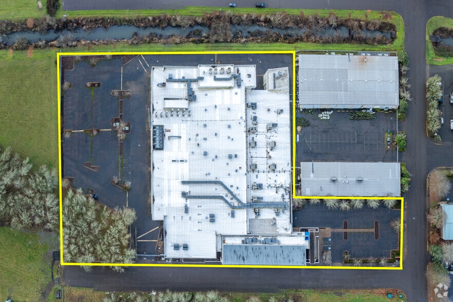 3590 W 3rd Ave, Eugene, OR à louer - Aérien – Image 3 sur 22