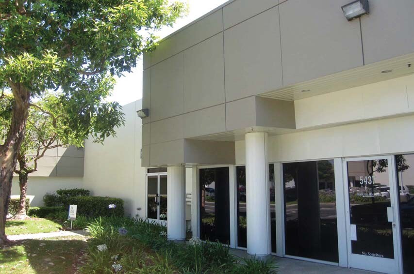5425-5445 E La Palma Ave, Anaheim, CA à louer - Photo de l’immeuble – Image 3 sur 14