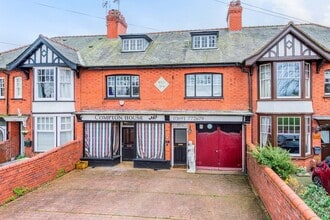 10-10A Station Ave, Wrexham à louer Photo de l’immeuble– Image 1 sur 13