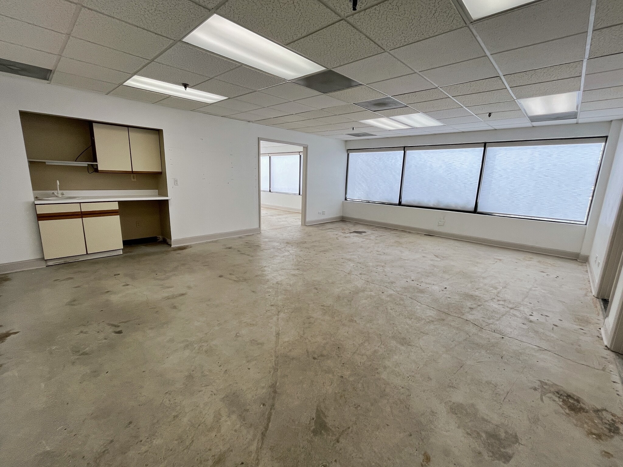 37 Sherwood Ter, Lake Bluff, IL à louer Photo intérieure– Image 1 sur 3