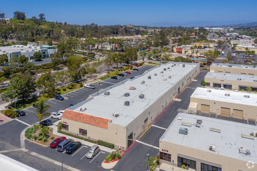 4095 Oceanside Blvd, Oceanside, CA à louer - Photo de l’immeuble – Image 1 sur 7