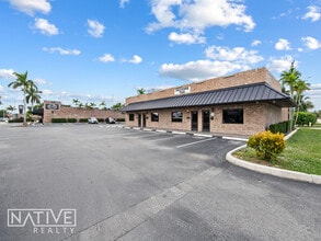 3451-3481 N Andrews Ave, Oakland Park, FL à louer Photo de l’immeuble– Image 2 sur 27