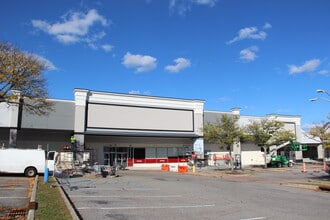 100 Triangle Ctr, Yorktown Heights, NY à louer Photo intérieure– Image 1 sur 10