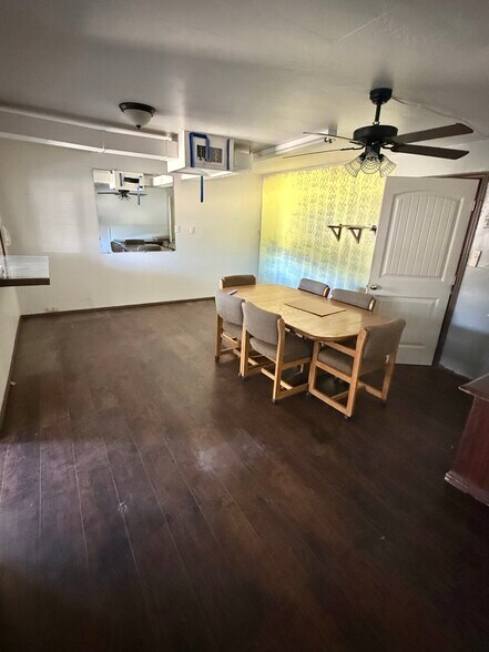 13284 E Central Ave, Mayer, AZ à louer - Photo de l’immeuble – Image 3 sur 14