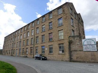 Plus de détails pour Tanyard Rd, Huddersfield - Local d'activités à louer